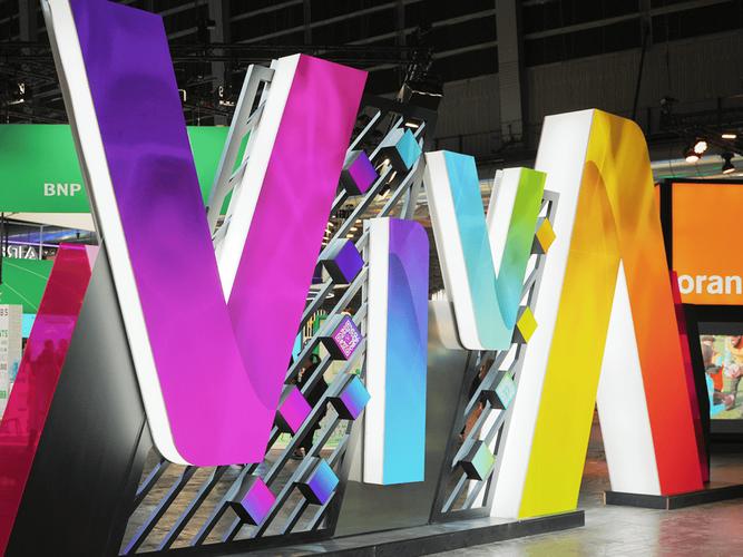 万兴科技亮相欧洲最大科技创新盛会vivatech 开启ai创作提效新模式